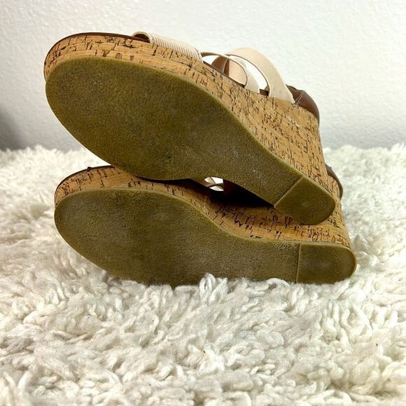 Steve Madden Selinah Cork Wedge Heels Open Toe Elastic Straps Beige Size 7.5 - Picture 11 of 11